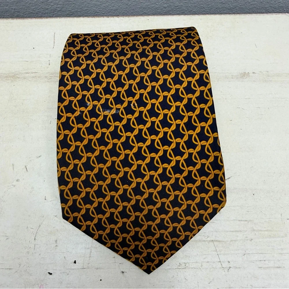 Gucci Vintage Chain Link Neck Tie
